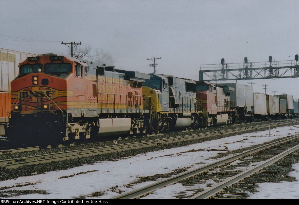 BNSF 4068 West